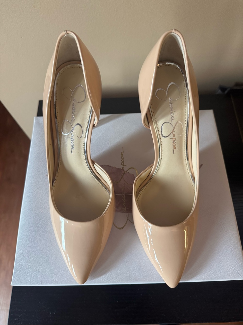 Jessica Simpson JS-Prizma Patent Heels (in color Sand Dune) - Picture 3 of 7